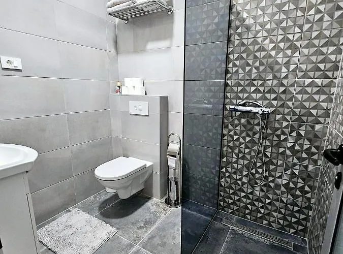 Apartman Ellamar Center *